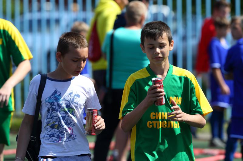 2000 болельщиков пришли поддержать юных футболистов областного этапа турнира «Кожаный мяч – Кубок Coca-Cola»