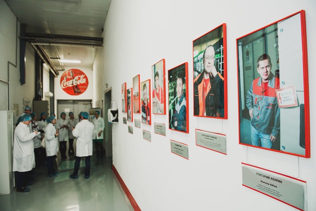 Свыше 5 тысяч человек посетили экскурсии на заводе Coca-Cola в Екатеринбурге в 2016 году