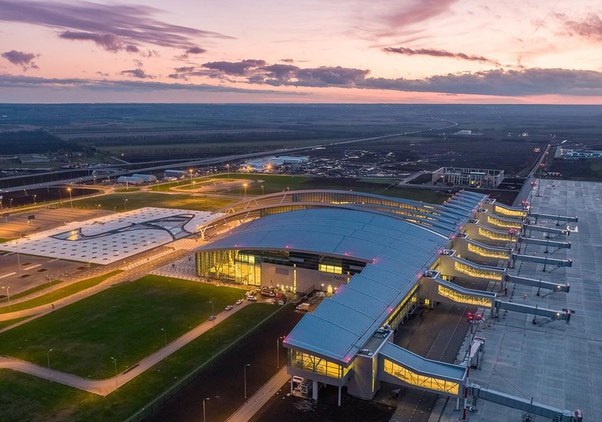 ПАО «Европейская Электротехника» отмечает завершение работ на строительстве аэропорта «Платов»