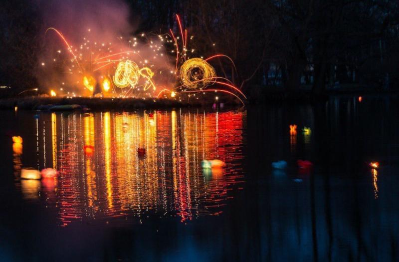 Фестиваль водных фонариков пройдет в Батайске 22 и 23 июня