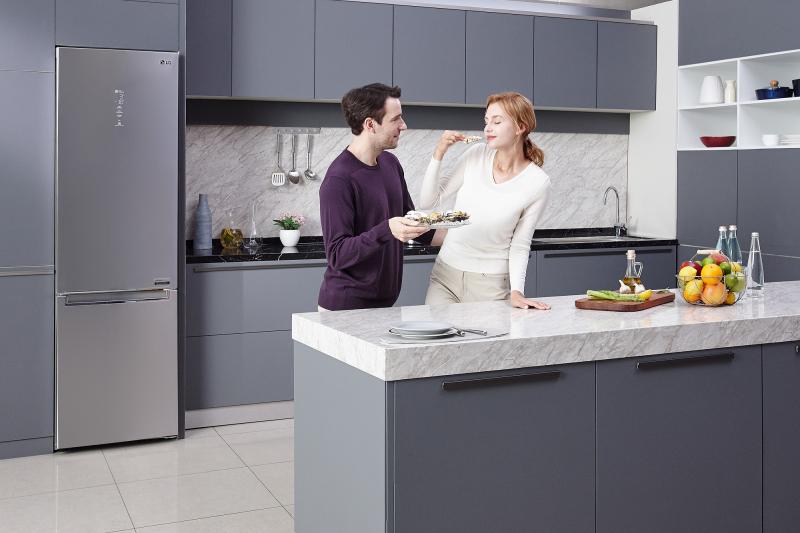 Компания LG представляет новые холодильники LG DOORCOOLING+™
