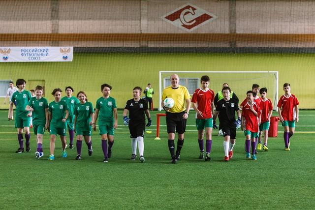 В Москве прошел столичный этап футбольного турнира среди команд из детских домов и школ-интернатов «Будущее зависит от тебя»