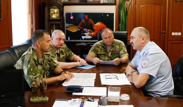 Командующий Уральским округом войск национальной гвардии РФ   Александр Попов  находится в ХМАО – Югре с рабочим визитом