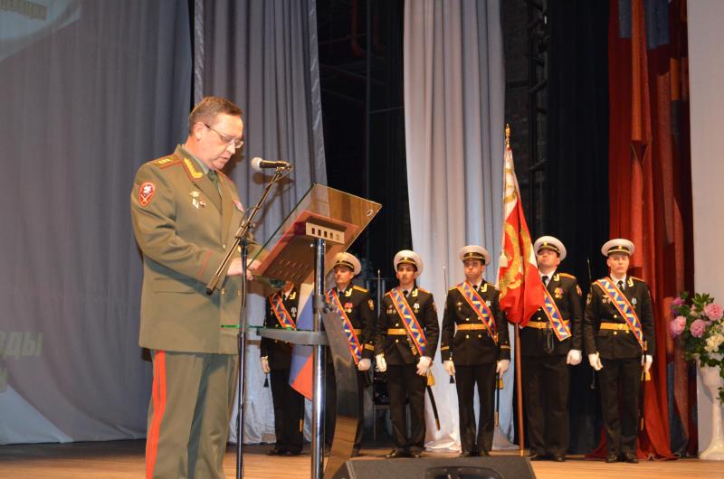 Командующий Северо-Западным округом войск национальной гвардии Российской Федерации поздравил военнослужащих морского отряда с 30-летним юбилеем