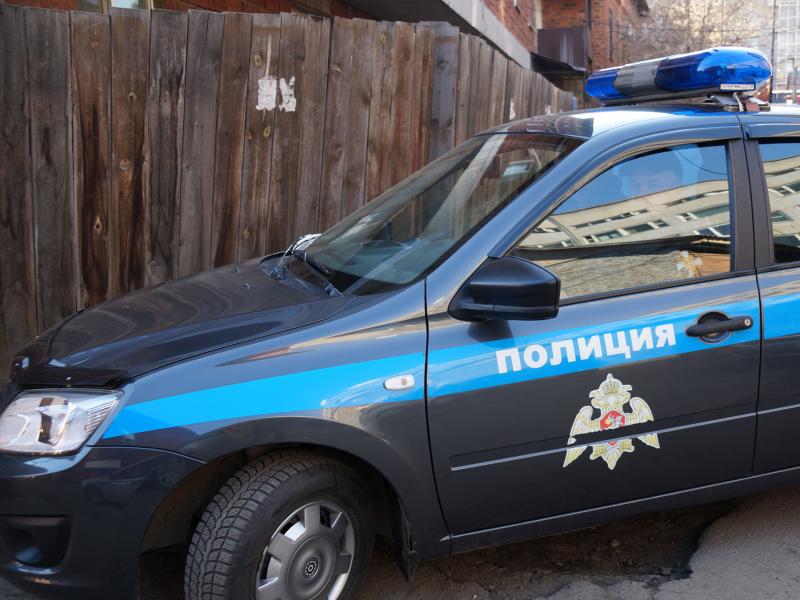 Мужчину с наркотическим веществом задержали сотрудники вневедомственной охраны Росгвардии в г. Усолье-Сибирское Иркутской области