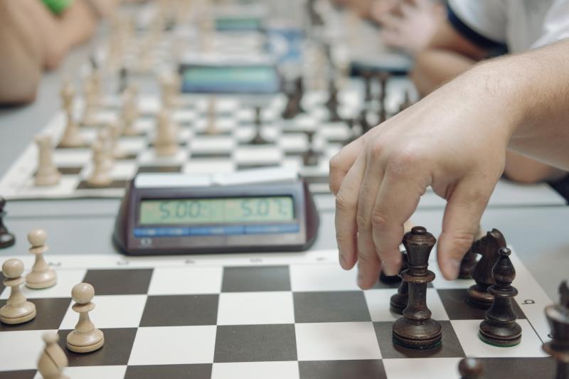 В Красноярске стартовал межрегиональный шахматный турнир среди работников ТЭК
