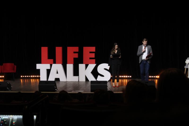 Истории о важном рассказали петербуржцам на первой открытой конференции о благотворительности Life Talks