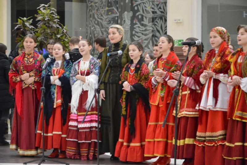 Военно-патриотический фонд «Полярный лис» организовал концерт творческих коллективов в СРК «Арена-Норильск»