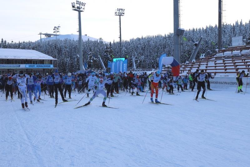 Спортсмены югорской Росгвардии приняли участие в самом массовом лыжном забеге страны