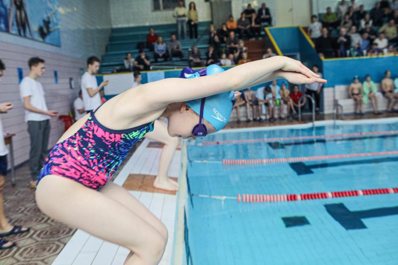 Около ста детей приняли участие в традиционном турнире по плаванию в Реутове