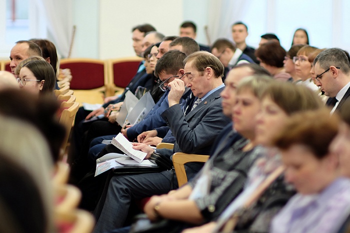 В Кирове проходит международная научно-практическая конференция «Неволинские чтения»