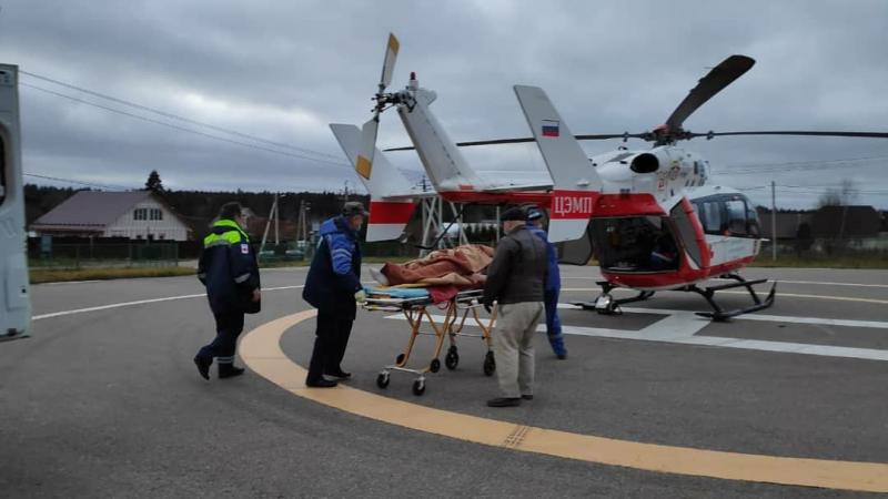 Экипаж санитарного вертолета Московского авиационного цента вылетел по вызову в ТиНАО