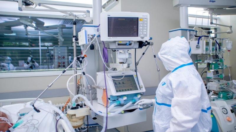 Менее 200 пациентов с Covid-19 в Подмосковье находятся на ИВЛ