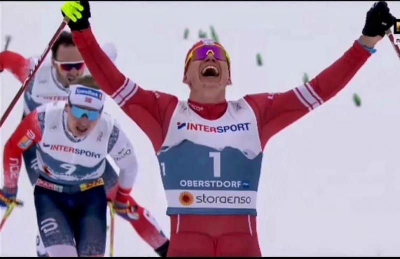 Генерал армии Виктор Золотов поздравил росгвардейца Александра Большунова с победой на Чемпионате мира по лыжным видам спорта в Германии