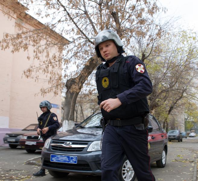 В Челябинске сотрудники Росгвардии задержали подозреваемых в разбое