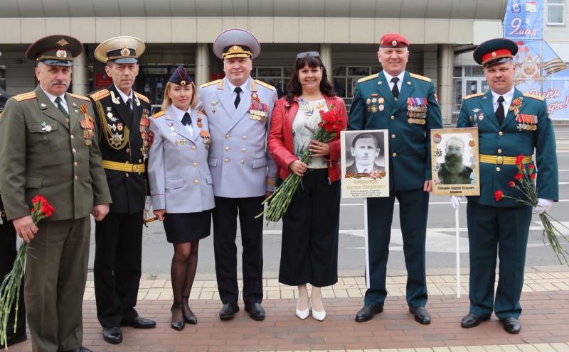 В Калининграде росгвардейцы приняли участие в праздничных мероприятиях, посвященных 76-летию годовщины Победы