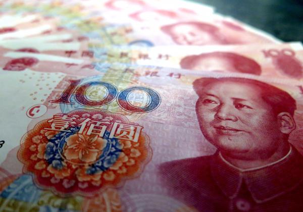 Сможет ли юань серьезно потеснить доллар в международных расчетах?
