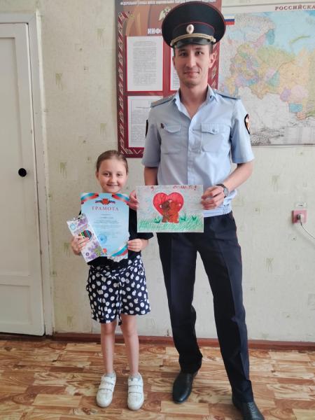 В Росгвардии по Республике Башкортостан прошел конкурс детских рисунков, посвященный Дню семьи, любви и верности