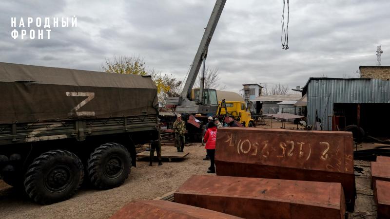 Народный Фронт в Крыму передал партию технической и гуманитарной помощи бойцам 810 десантно-штурмовой бригады