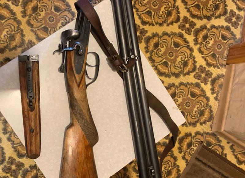 В Орле росгвардейцы приняли от пожилой женщины охотничье ружье, которое она нашла в шкафу