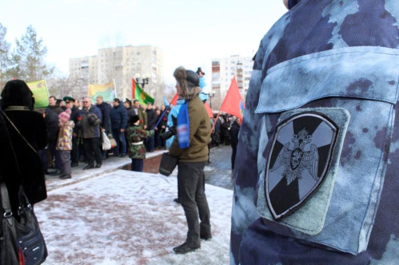 В Оренбуржье росгвардейцы почтили подвиг воинов-интернационалистов