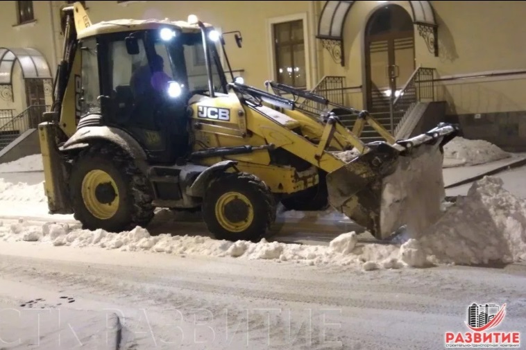 Уборка и вывоз снега в Санкт-Петербурге