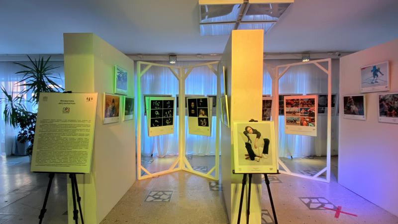 Бесплатная фотовыставка «Без барьеров» открылась в Перми