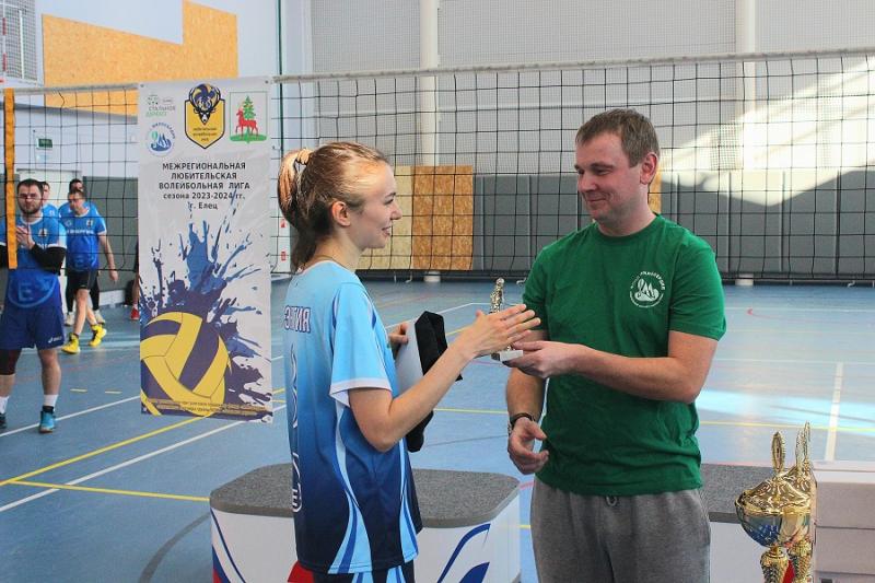 Фонд «Милосердие» помог провести турнир среди волейболистов-любителей