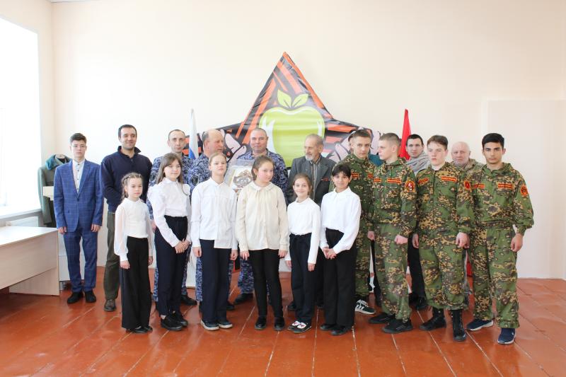 Росгвардейцы провели тематический урок с воспитанниками патриотических клубов в Тамбовской области