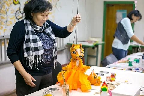 Дети из землячества Узбекистана в Улан-Удэ стали зрителями театр кукол «Ульгэр»: Россия и Культура