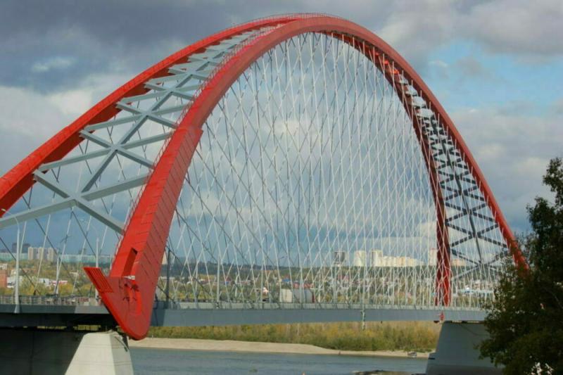 На Бугринском мосту в Новосибирске за сутки выписали 900 штрафов «за скорость»