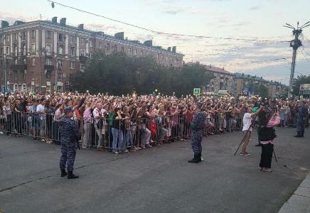 Росгвардия обеспечила общественную безопасность во время празднования Дня города в Орске
