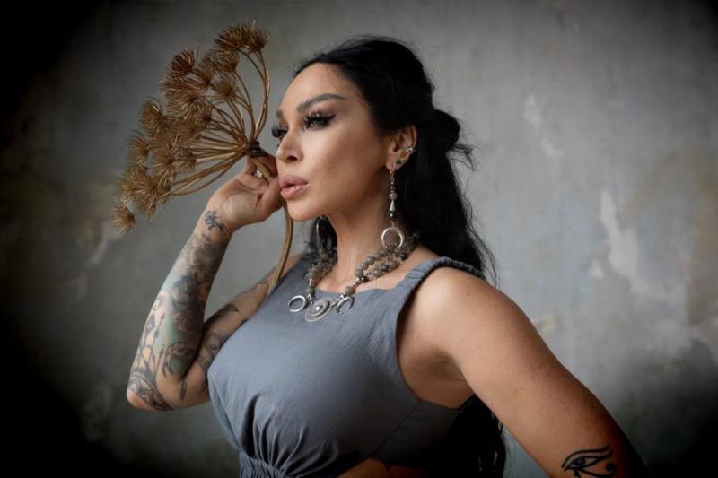 Аделина Панина: как просить у Вселенной финансового благополучия