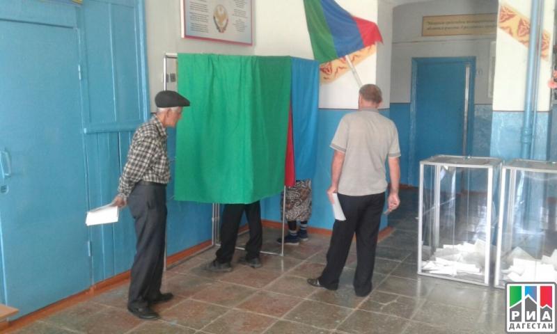 Больше половины избирателей исполнили свой гражданский долг в Дербентском районе